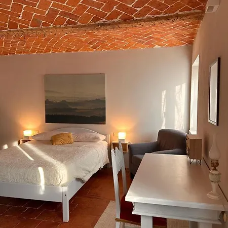 Cortile Costanzana Grazzano Badoglio
